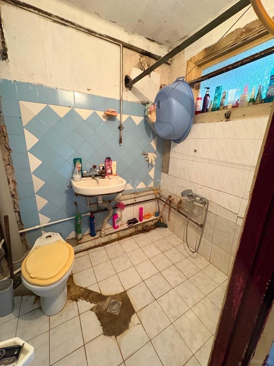 2 otaqlı Köhnə tikili, Həzi Aslanov q., Bakı