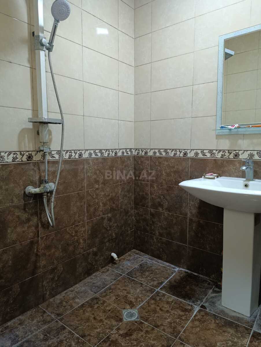 2 otaqlı Köhnə tikili, Memar Əcəmi m., Bakı