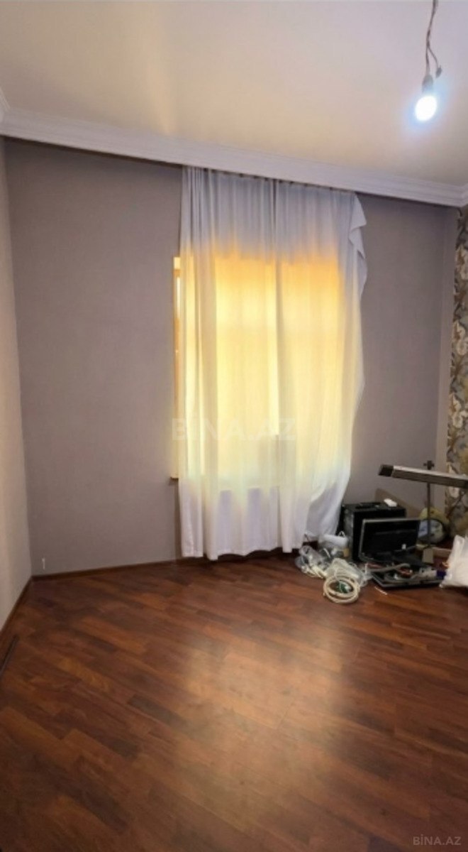 4 otaqlı Həyət evi/Bağ evi, Zabrat q., Bakı