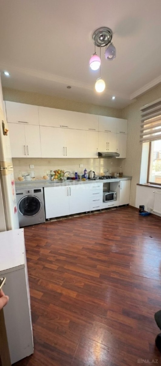 4 otaqlı Həyət evi/Bağ evi, Zabrat q., Bakı
