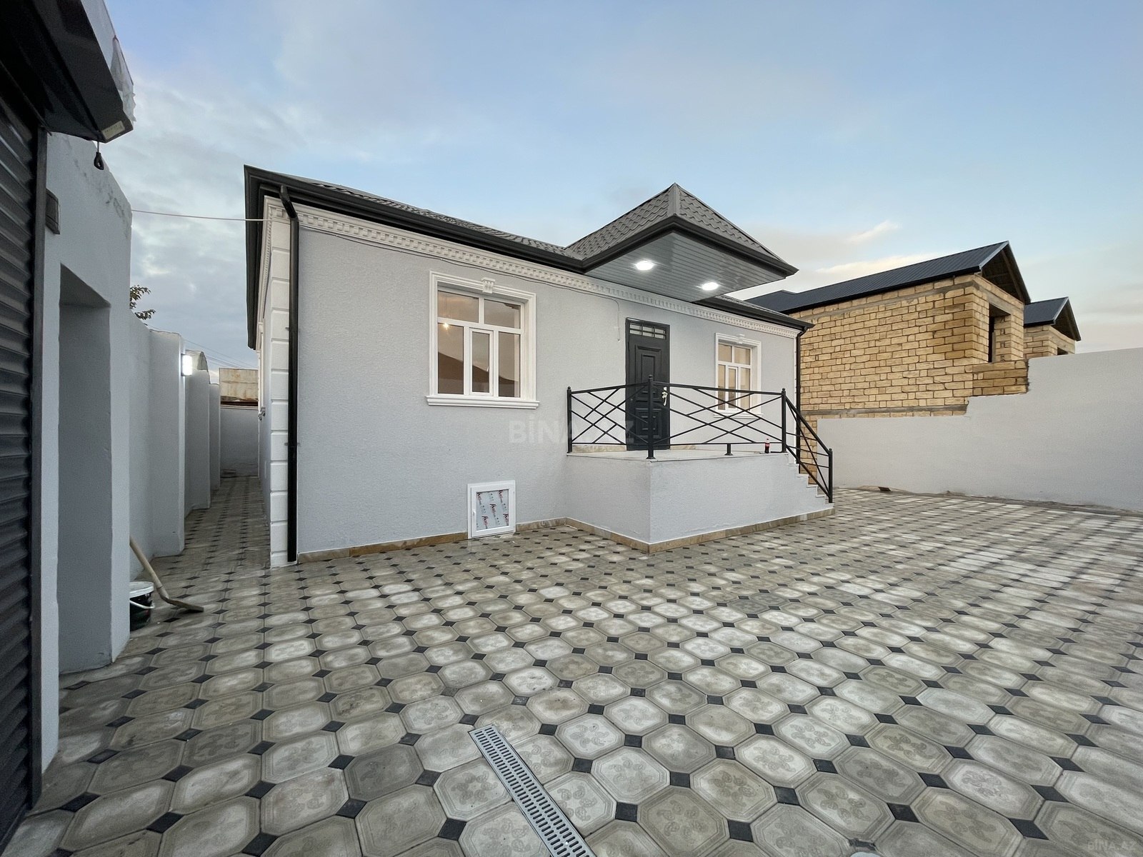 4 otaqlı Həyət evi/Bağ evi, Hövsan q., Bakı
