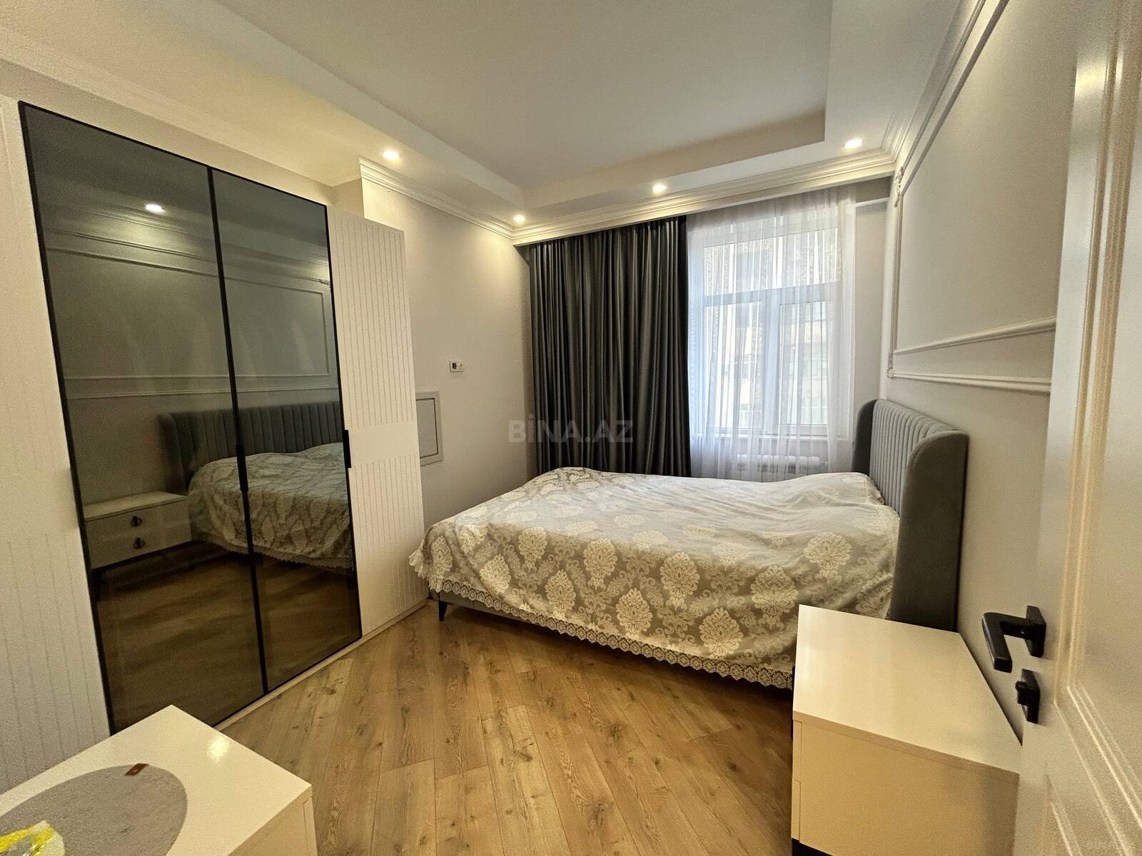 2 otaqlı Yeni tikili, İnşaatçılar m., Bakı