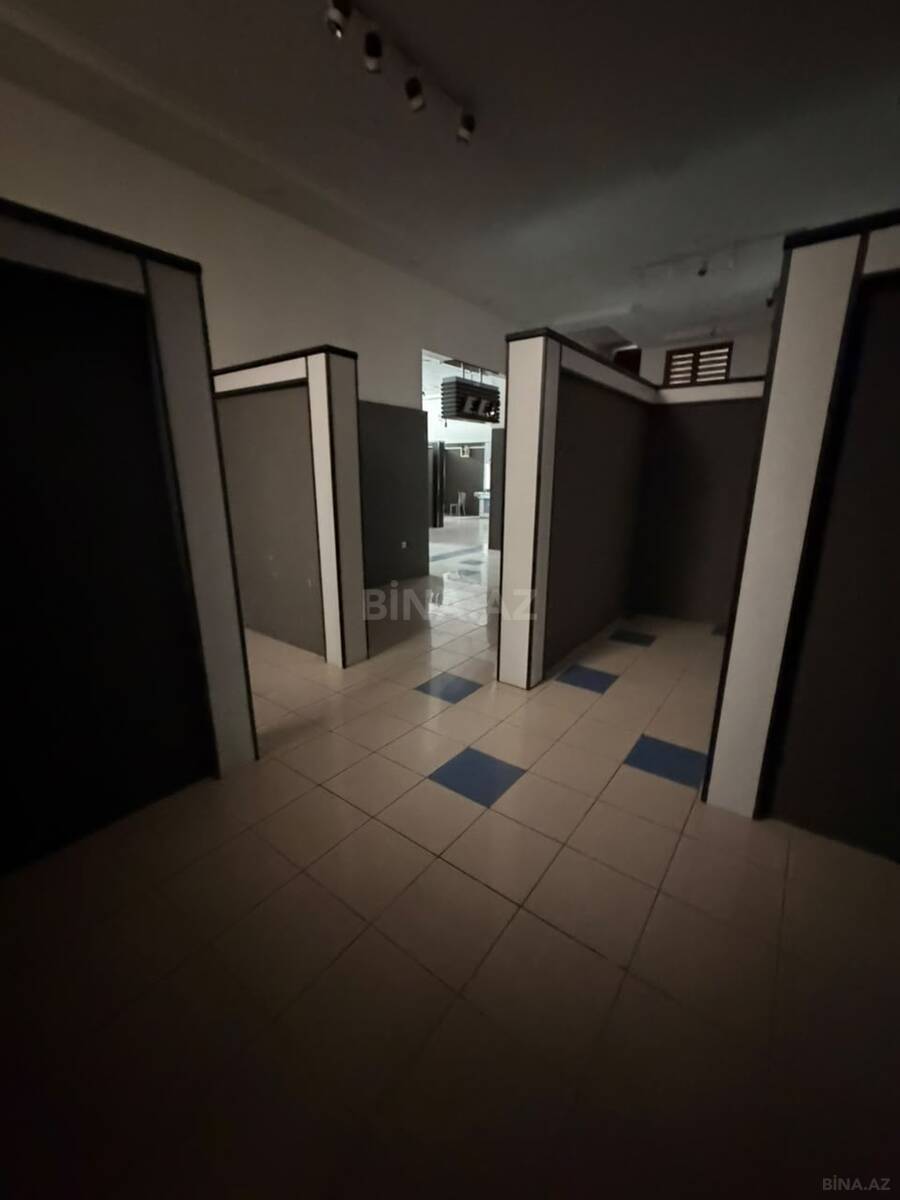 Obyekt 8 Noyabr m., Bakı