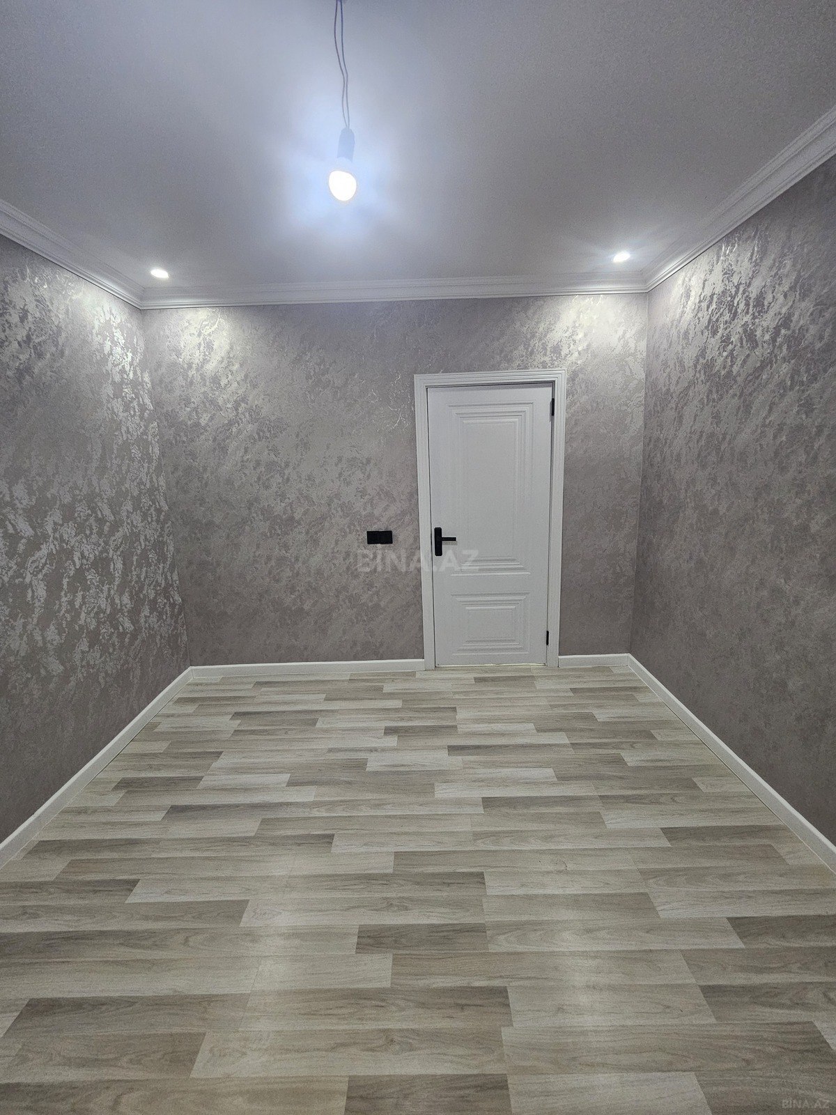 3 otaqlı Köhnə tikili, Abşeron r., Sumqayıt