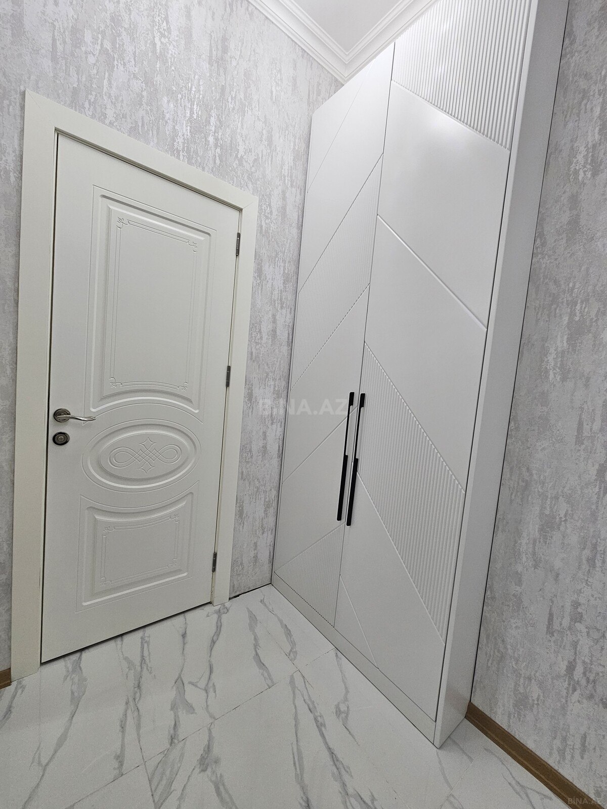 3 otaqlı Yeni tikili, Qara Qarayev m., Bakı