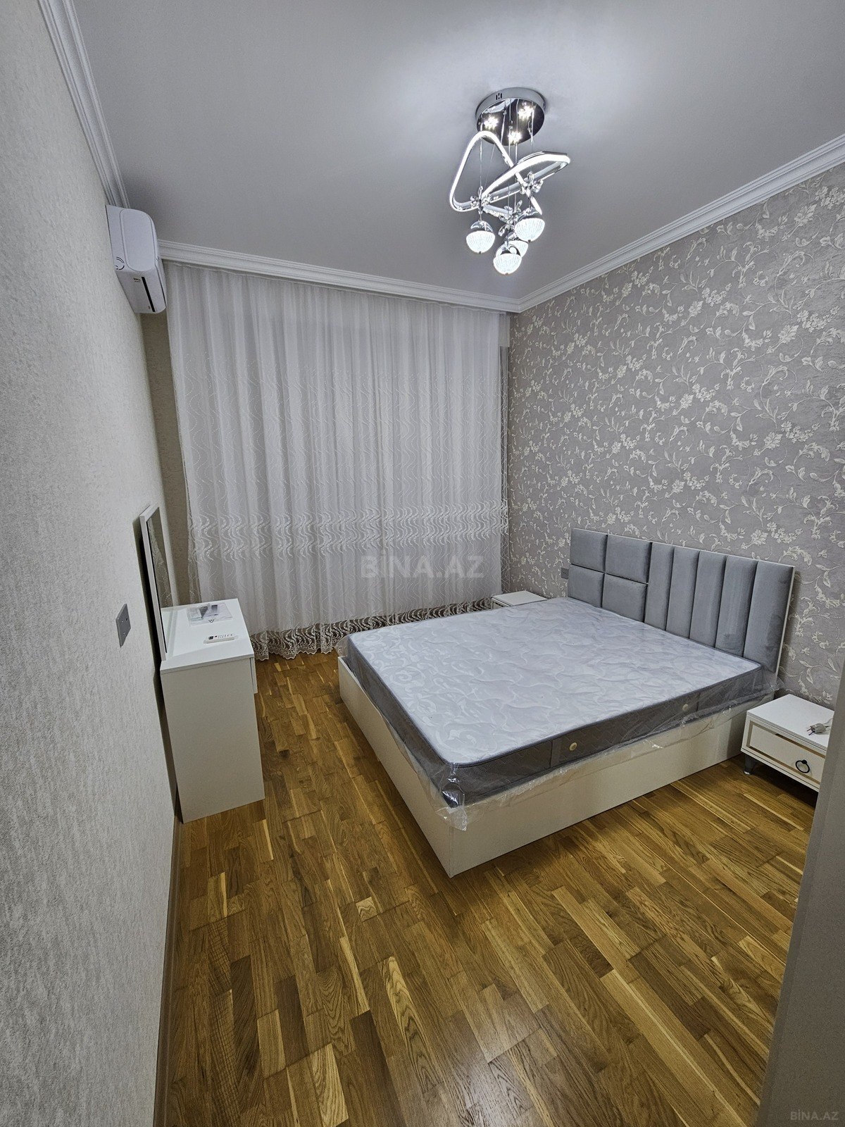 3 otaqlı Yeni tikili, Qara Qarayev m., Bakı