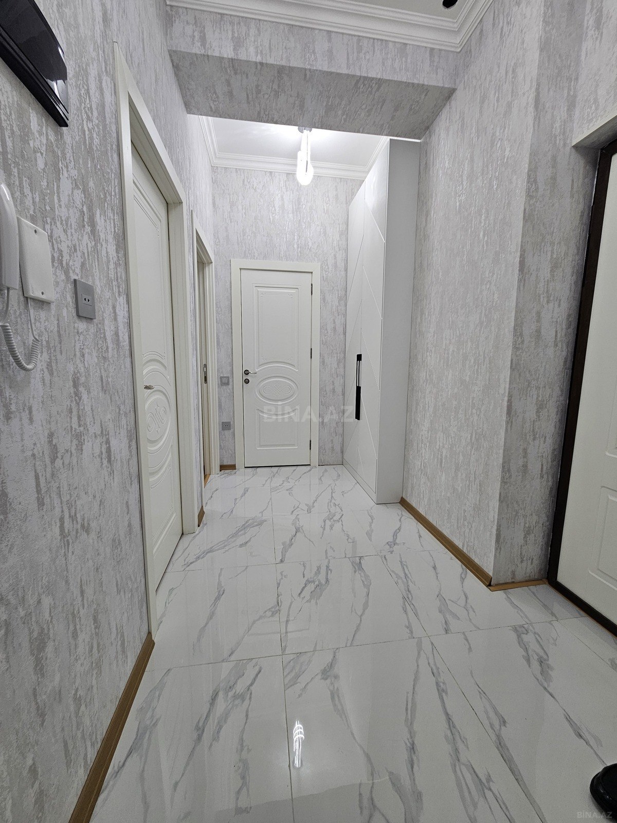 3 otaqlı Yeni tikili, Qara Qarayev m., Bakı