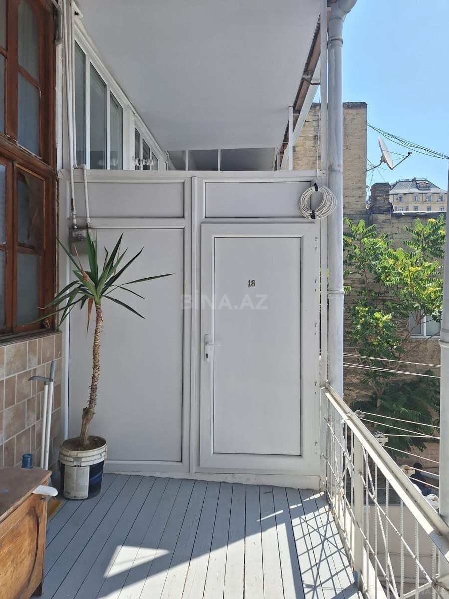 2 otaqlı Köhnə tikili, Sahil m., Bakı