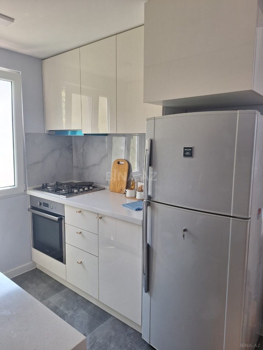 2 otaqlı Köhnə tikili, Sahil m., Bakı