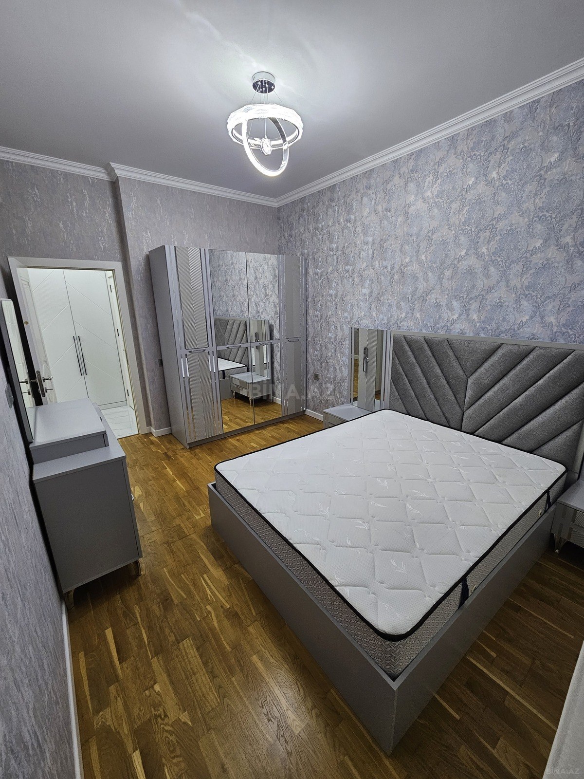3 otaqlı Yeni tikili, Qara Qarayev m., Bakı