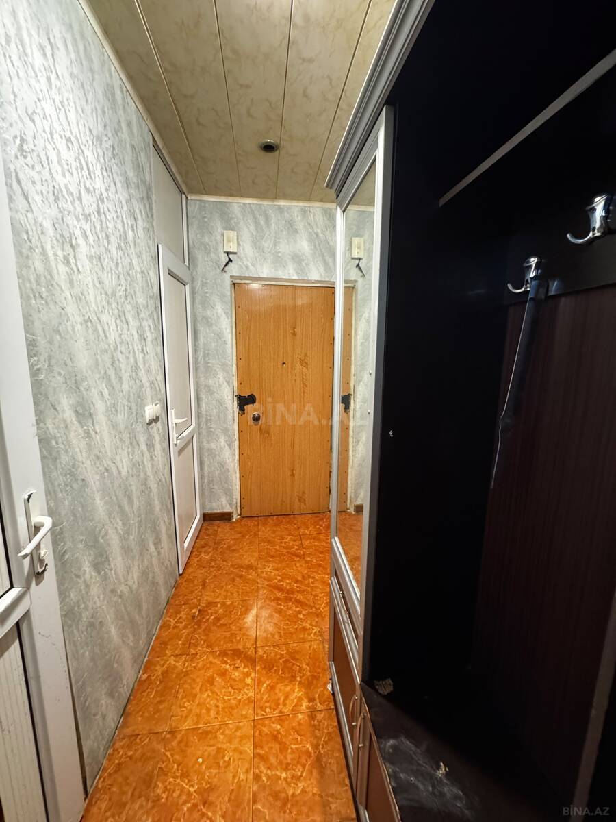 2 otaqlı Köhnə tikili, 7-ci mikrorayon q., Bakı