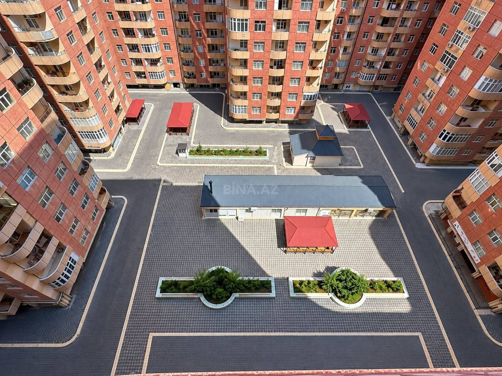 3 otaqlı Yeni tikili, İnşaatçılar m., Bakı