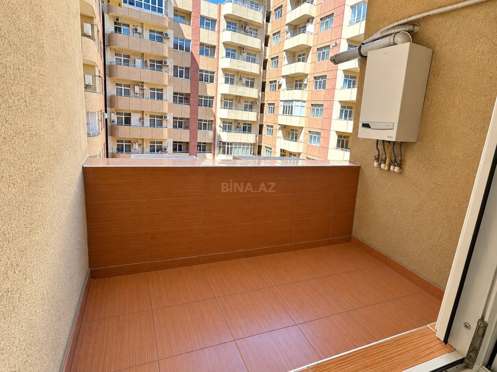 3 otaqlı Yeni tikili, İnşaatçılar m., Bakı
