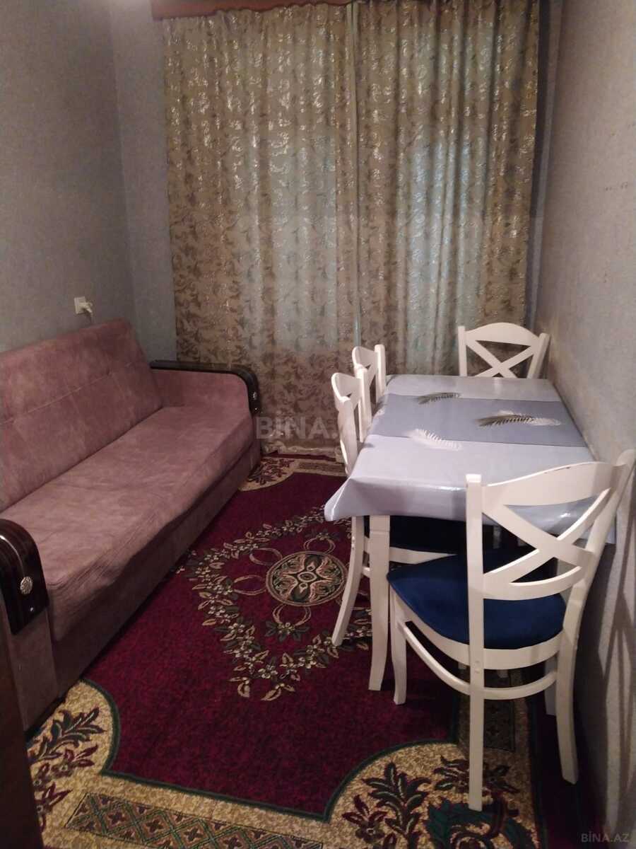 3 otaqlı Köhnə tikili, Lökbatan q., Bakı