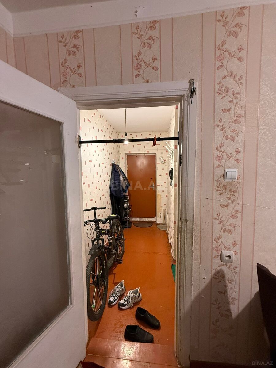 2 otaqlı Köhnə tikili, İnşaatçılar m., Bakı