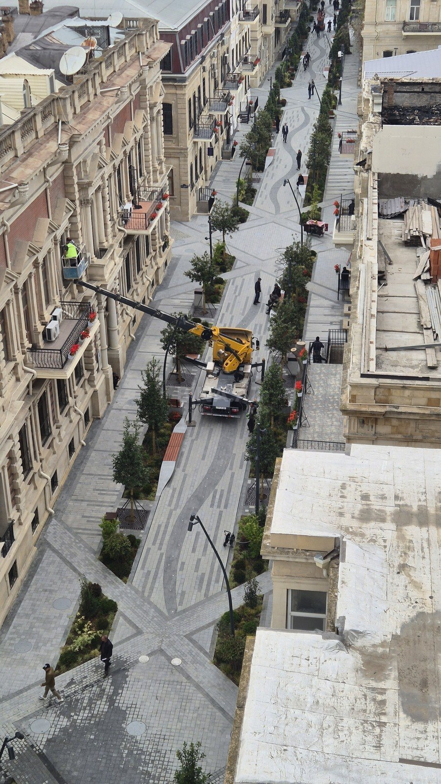 3 otaqlı Köhnə tikili, Sahil m., Bakı
