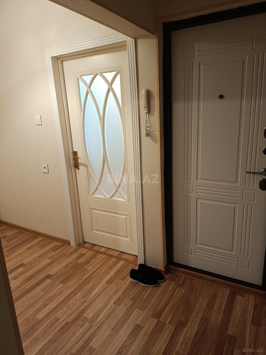 2 otaqlı Köhnə tikili, Xalqlar Dostluğu m., Bakı