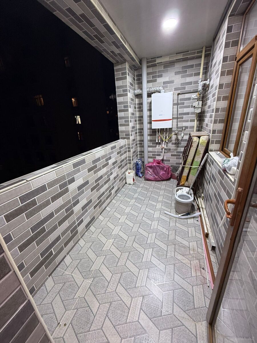 3 otaqlı Yeni tikili, İnşaatçılar m., Bakı