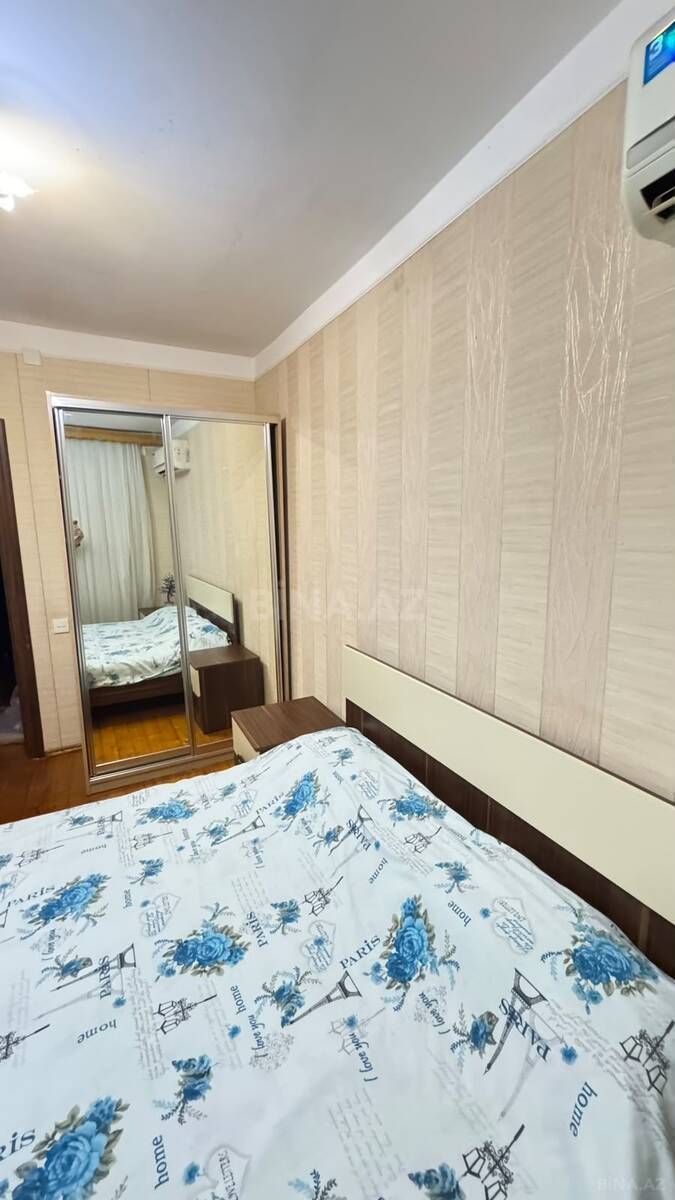 2 otaqlı Köhnə tikili, İnşaatçılar m., Bakı