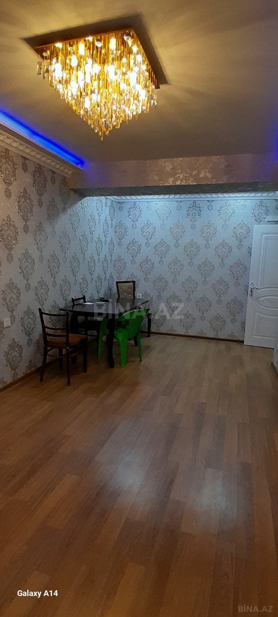 3 otaqlı Yeni tikili, Bakıxanov q., Bakı