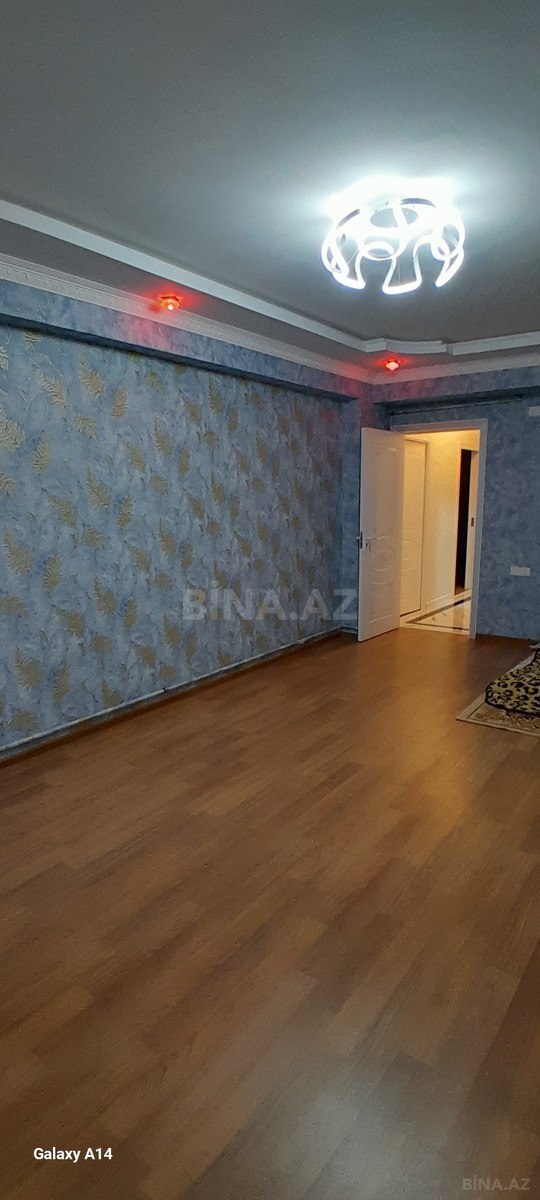 3 otaqlı Yeni tikili, Bakıxanov q., Bakı