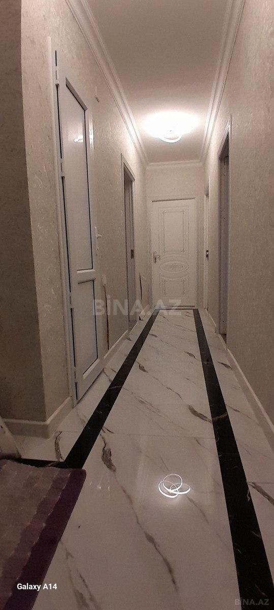 3 otaqlı Yeni tikili, Bakıxanov q., Bakı