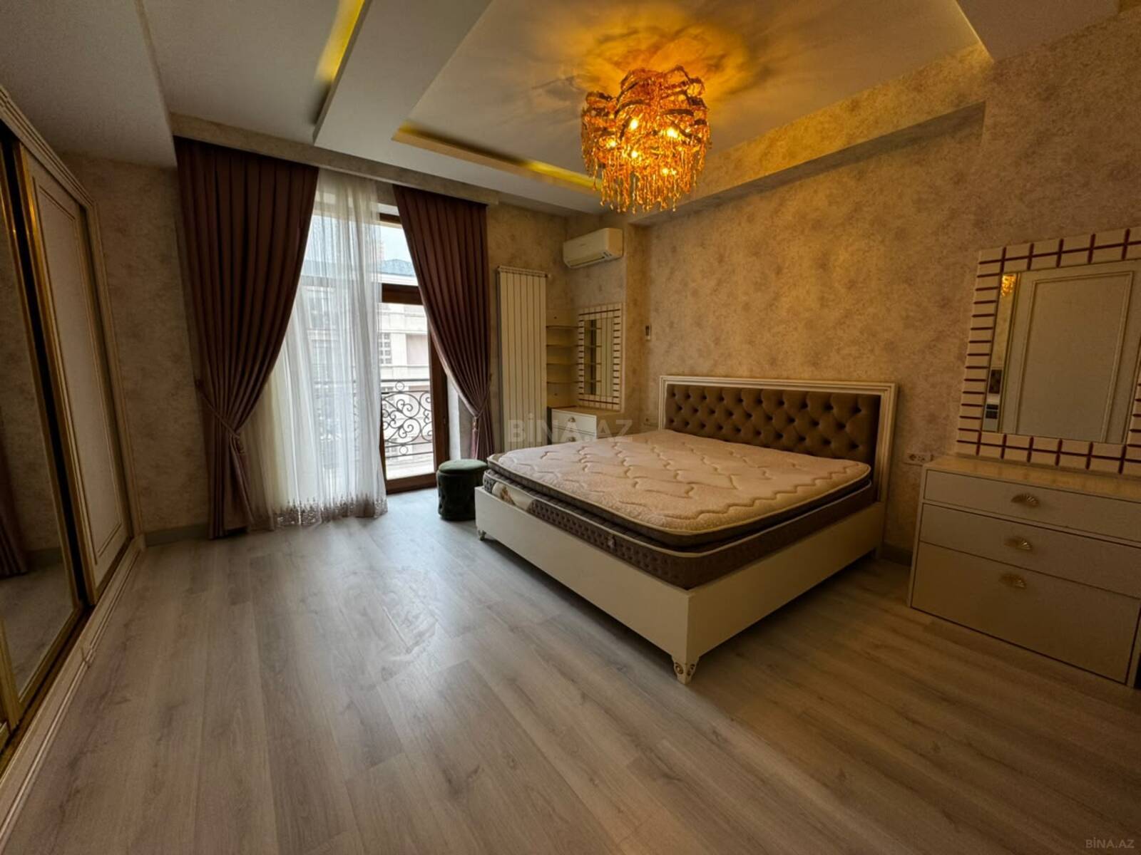 3 otaqlı Yeni tikili, Ağ şəhər q., Bakı