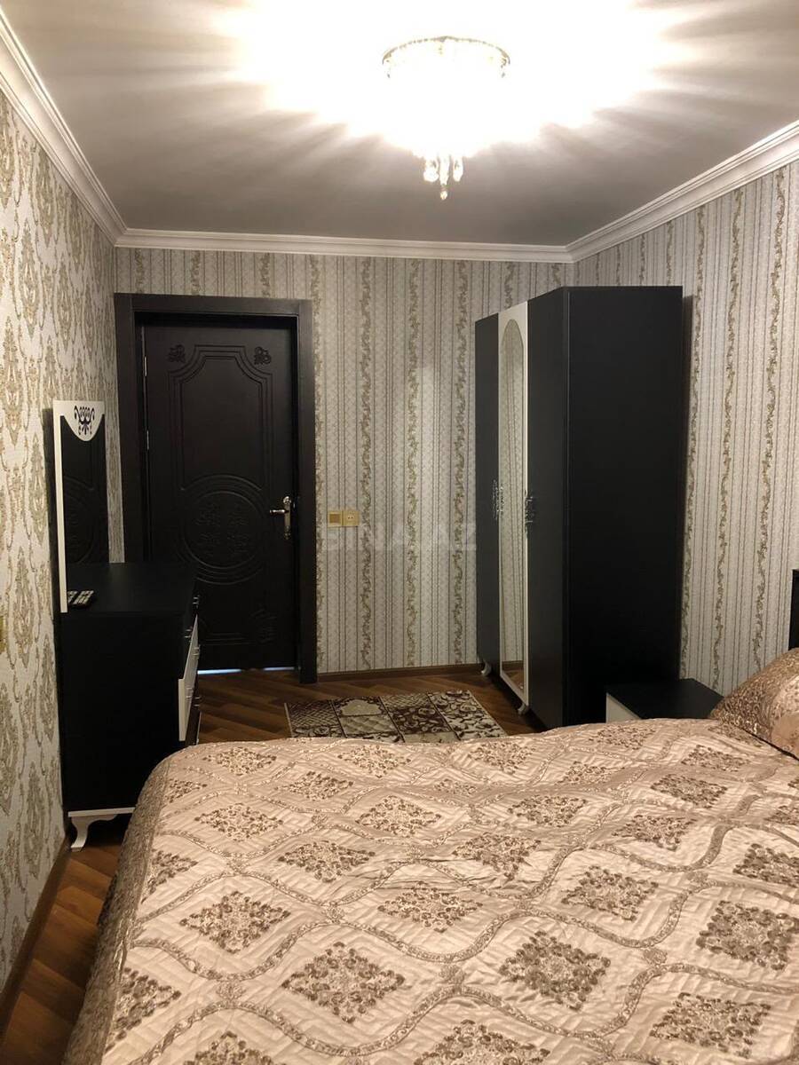 2 otaqlı Köhnə tikili, İnşaatçılar m., Bakı