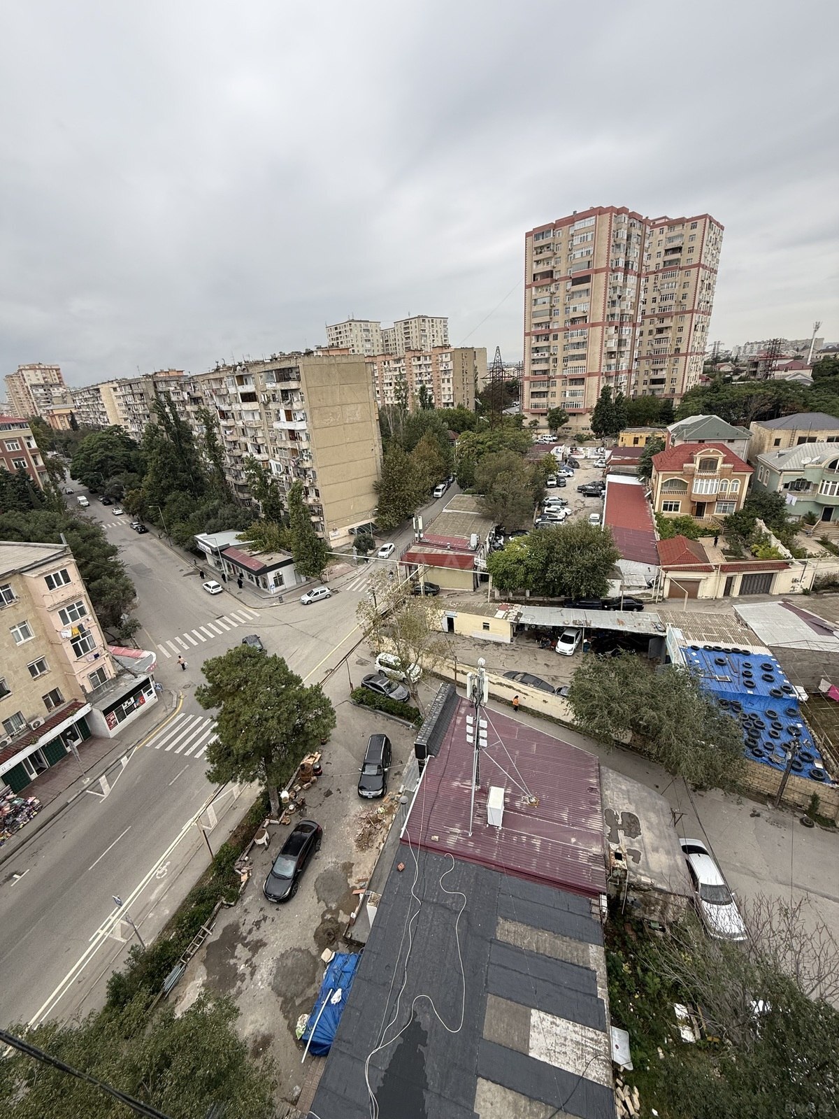 2 otaqlı Köhnə tikili, 7-ci mikrorayon q., Bakı