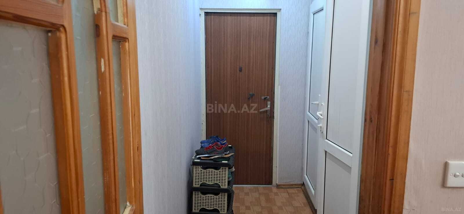 2 otaqlı Köhnə tikili, Memar Əcəmi m., Bakı