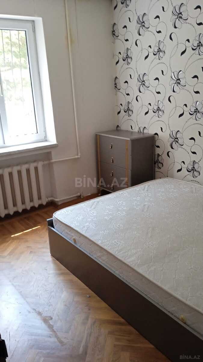 3 otaqlı Köhnə tikili, 8 Noyabr m., Bakı