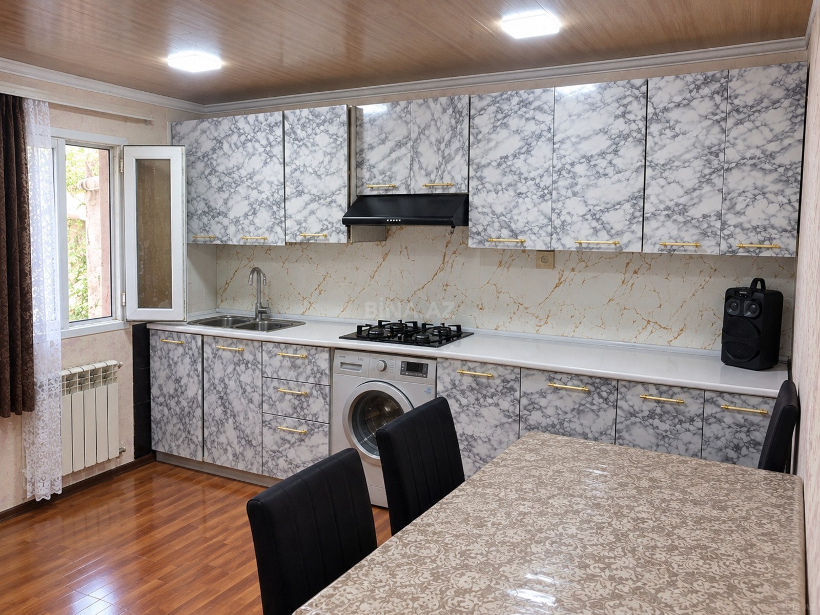 2 otaqlı Həyət evi/Bağ evi, Zabrat q., Bakı