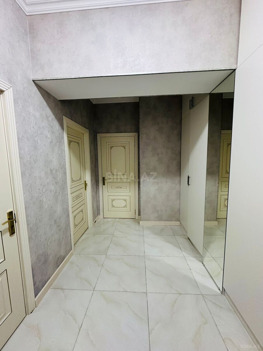 3 otaqlı Yeni tikili, Qara Qarayev m., Bakı