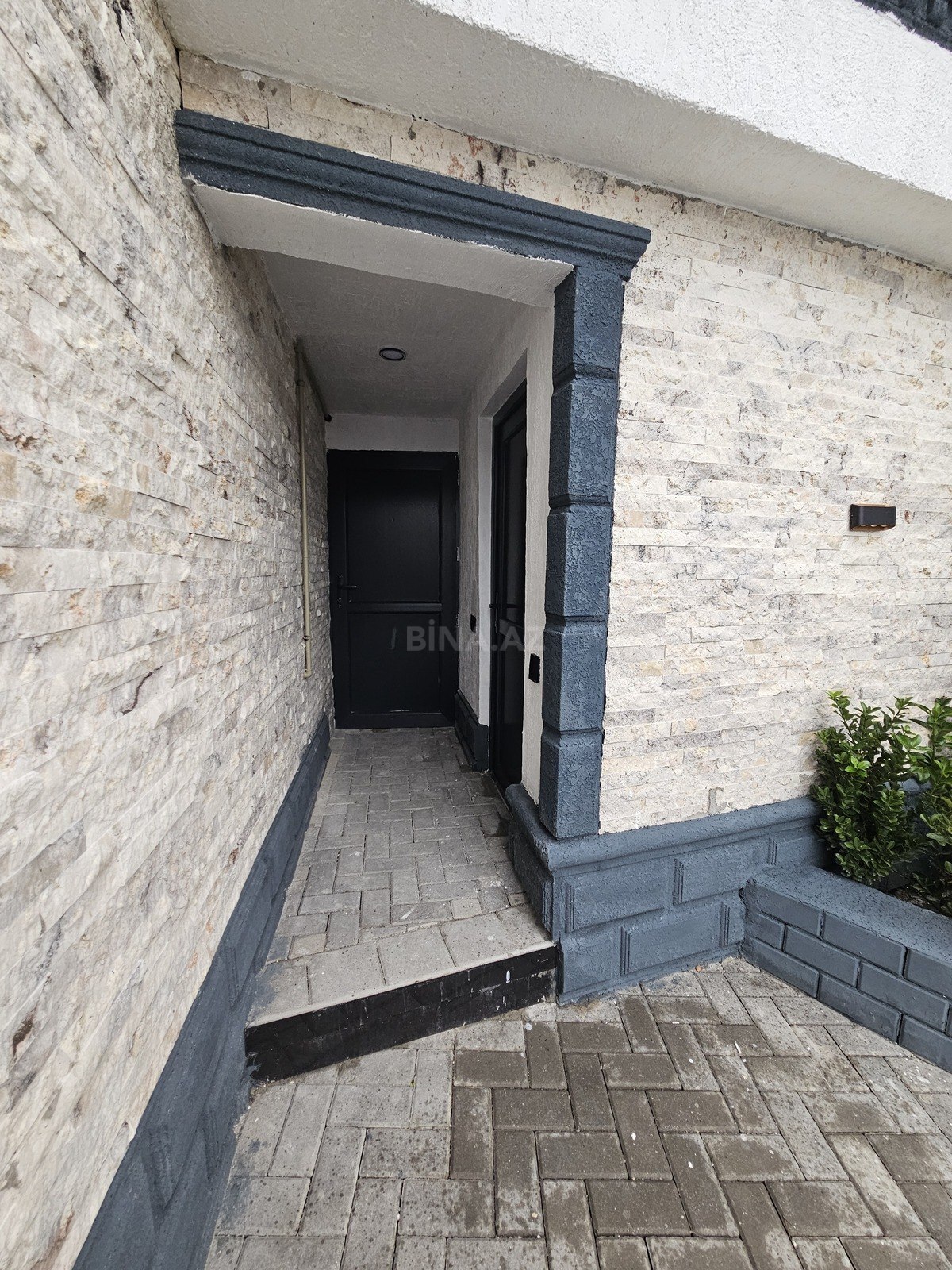 4 otaqlı Həyət evi/Bağ evi, Şüvəlan q., Bakı