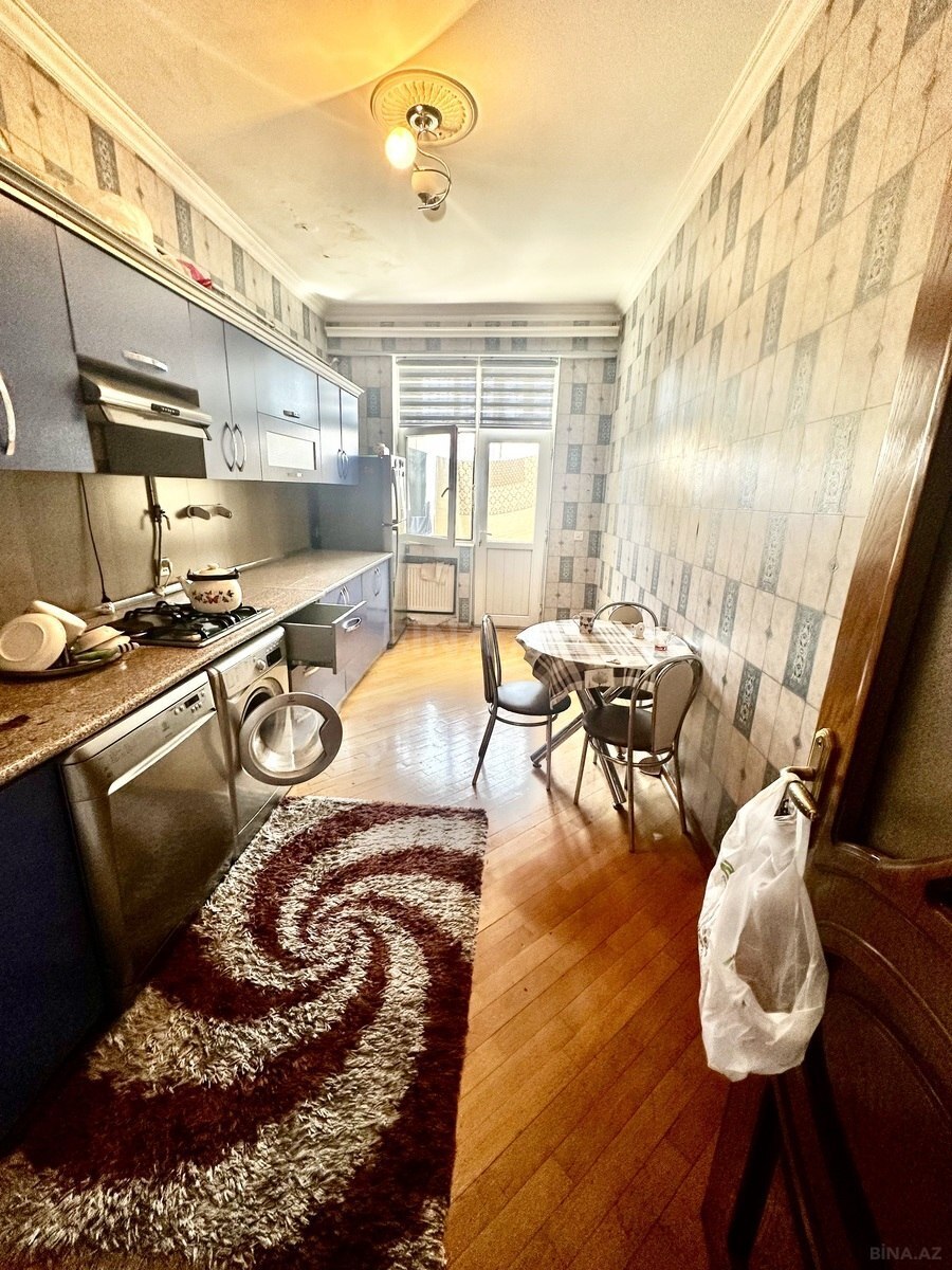 2 otaqlı Yeni tikili, Neftçilər m., Bakı