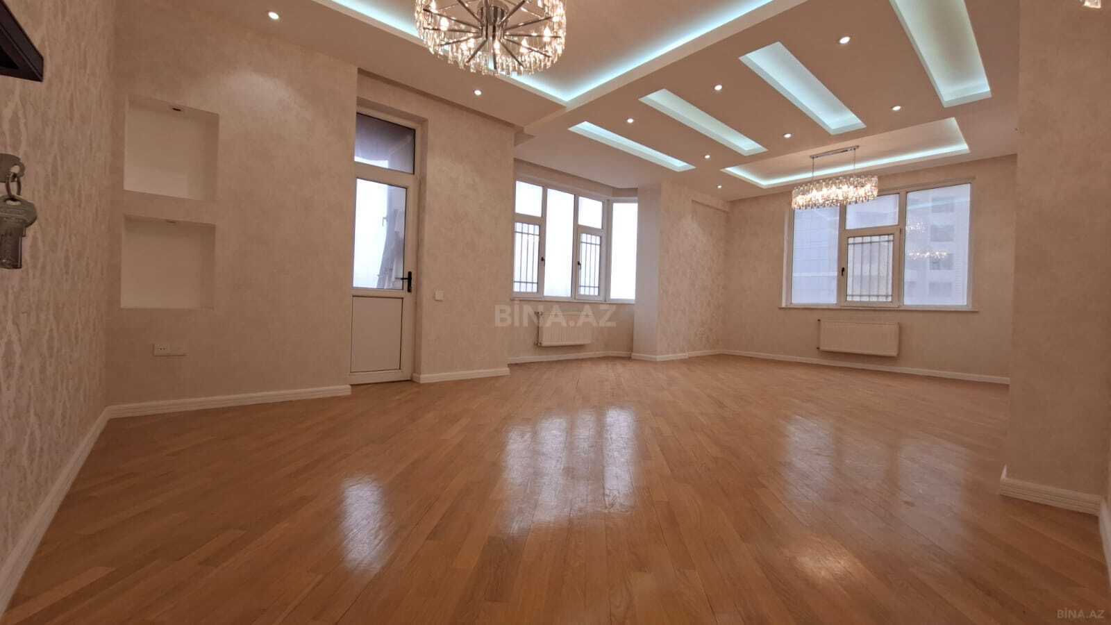 4 otaqlı Yeni tikili, Elmlər Akademiyası m., Bakı