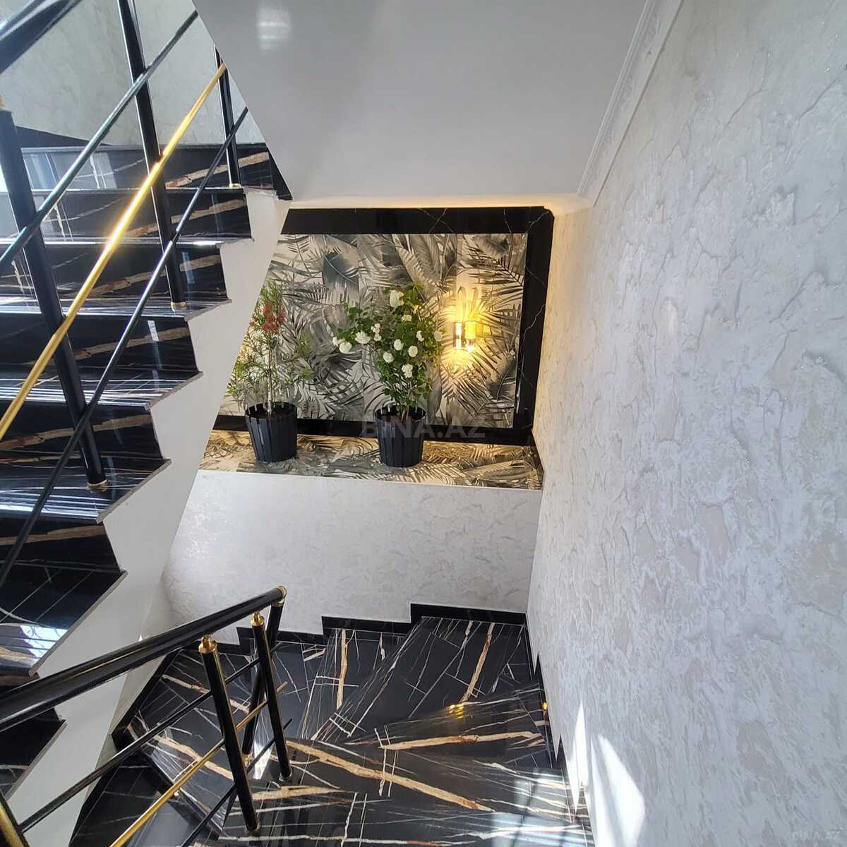 7 otaqlı Həyət evi/Bağ evi, Zığ q., Bakı