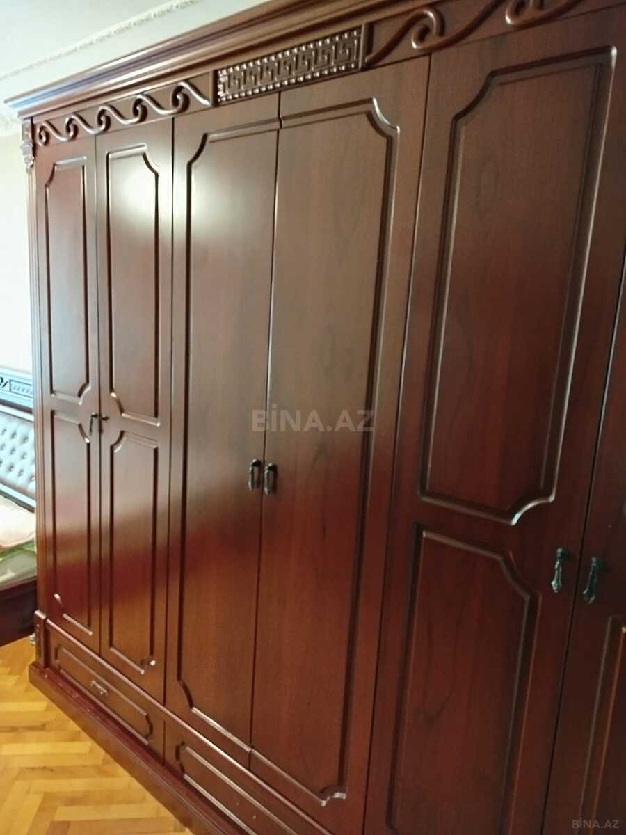 2 otaqlı Köhnə tikili, 28 May m., Bakı