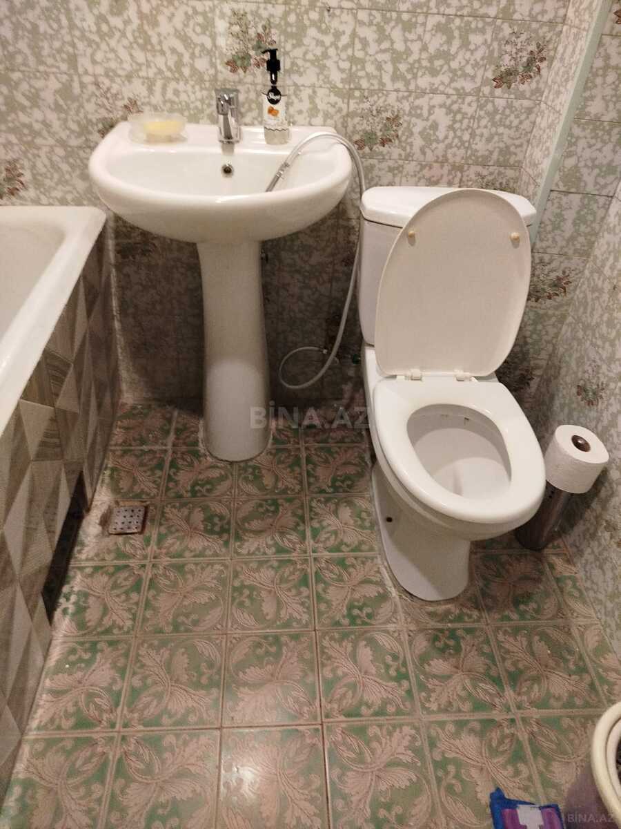 2 otaqlı Köhnə tikili, 28 May m., Bakı
