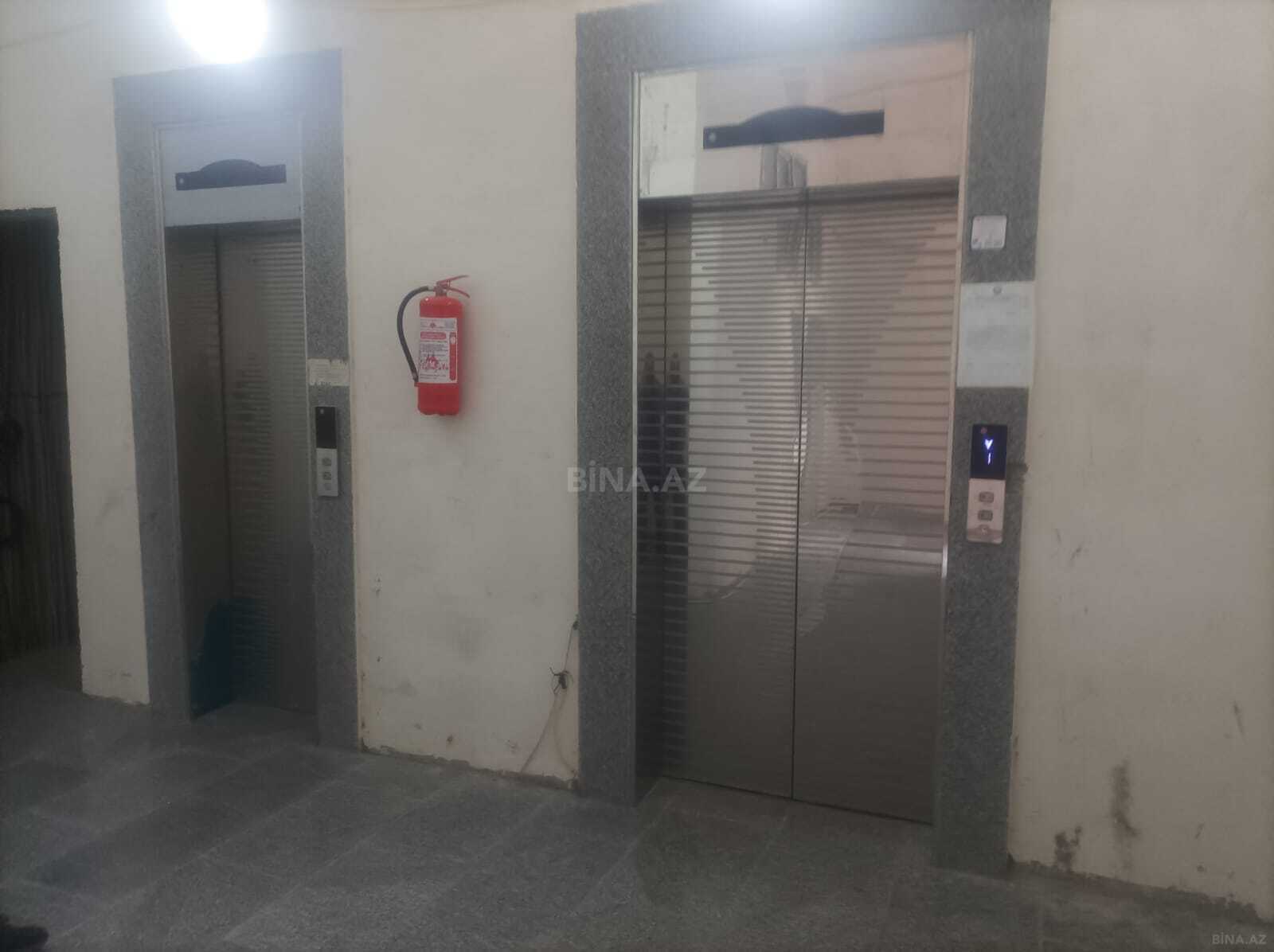 3 otaqlı Yeni tikili, 28 May m., Bakı