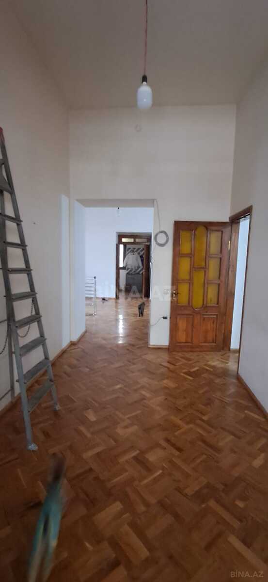 5 otaqlı Köhnə tikili, İçəri Şəhər m., Bakı