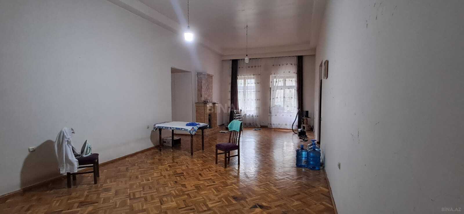 5 otaqlı Köhnə tikili, İçəri Şəhər m., Bakı