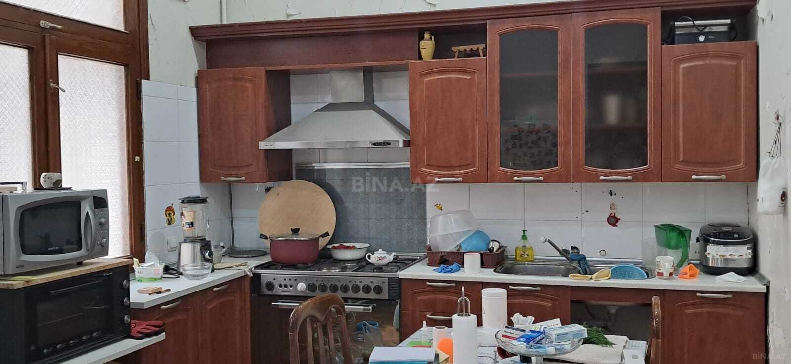 5 otaqlı Köhnə tikili, İçəri Şəhər m., Bakı