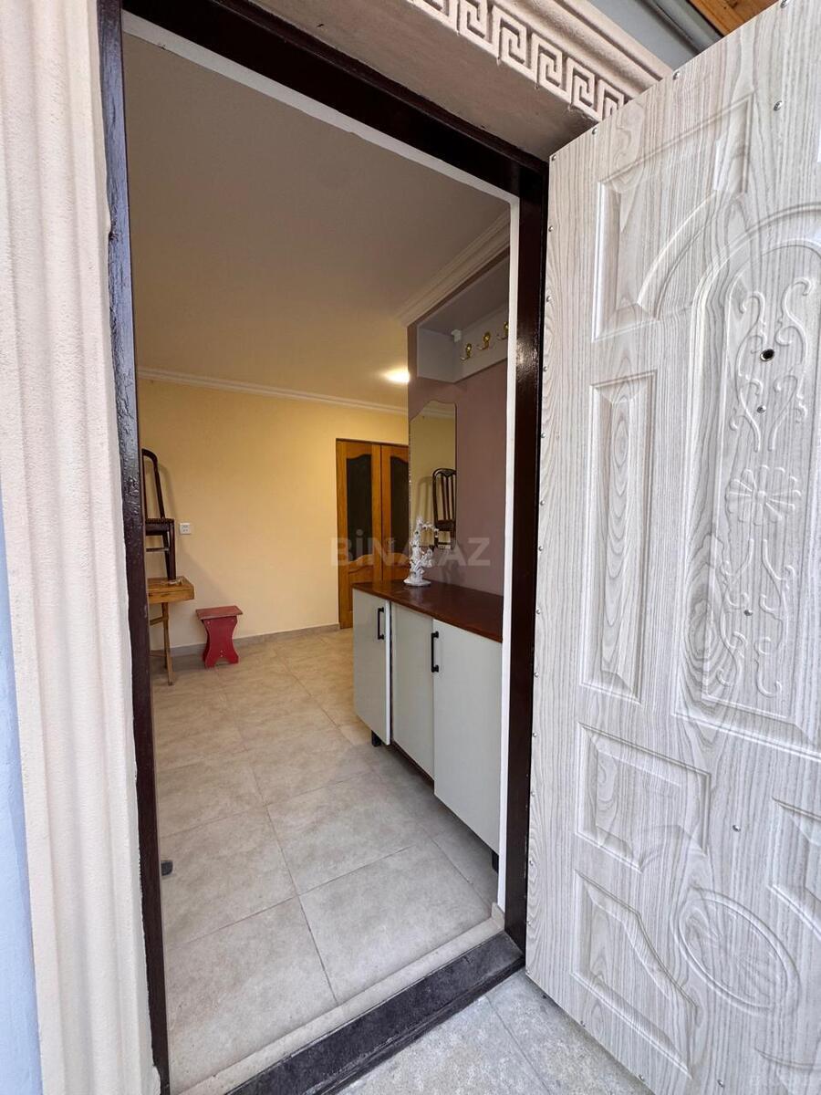 2 otaqlı Həyət evi/Bağ evi, M.Ə.Rəsulzadə q., Bakı