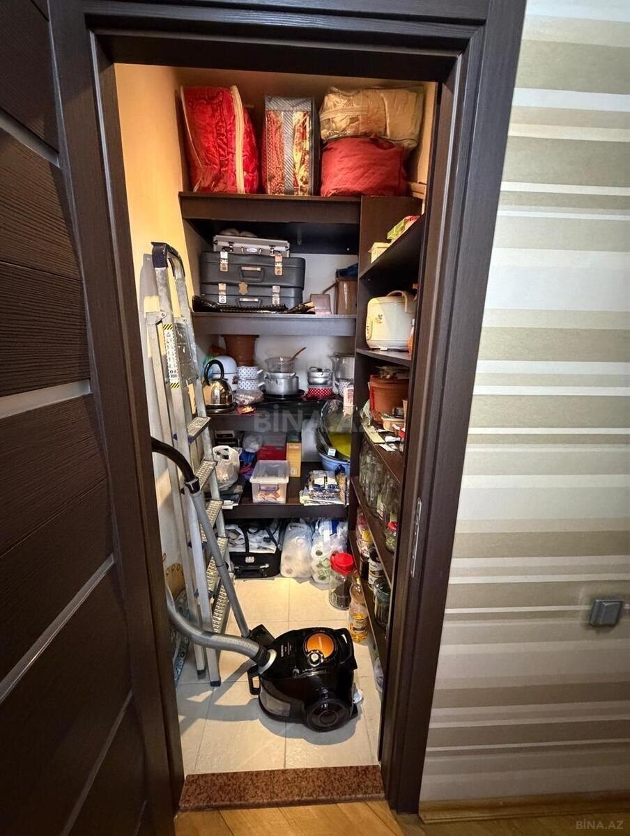 3 otaqlı Yeni tikili, Şah İsmayıl Xətai m., Bakı