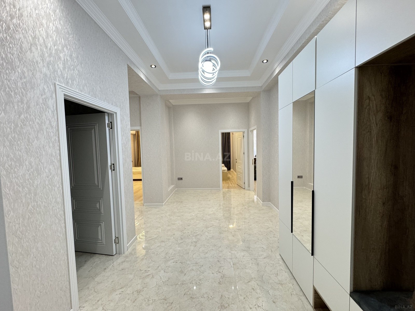3 otaqlı Yeni tikili, 8 Noyabr m., Bakı