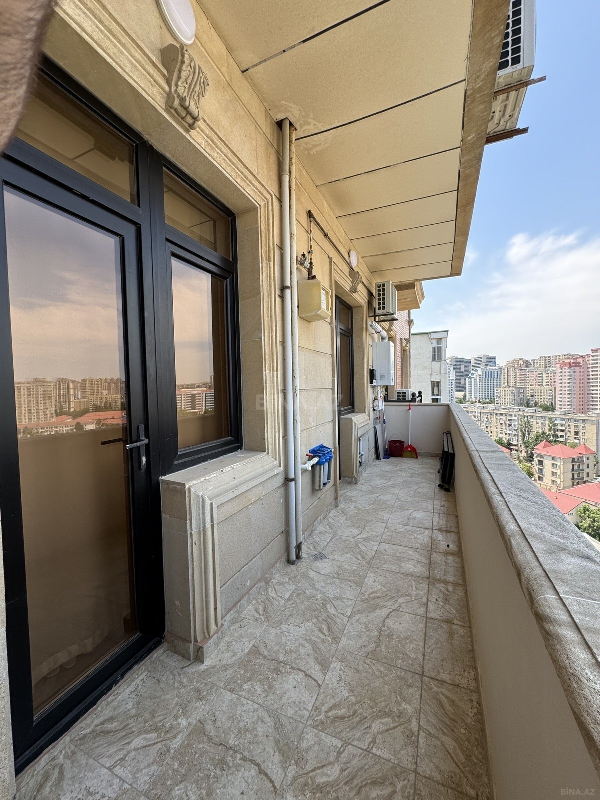 3 otaqlı Yeni tikili, 8 Noyabr m., Bakı