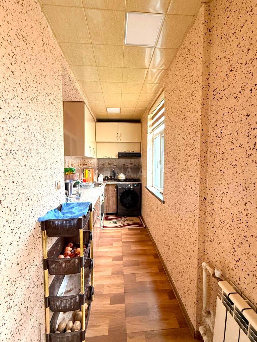 3 otaqlı Köhnə tikili, Əhmədli q., Bakı