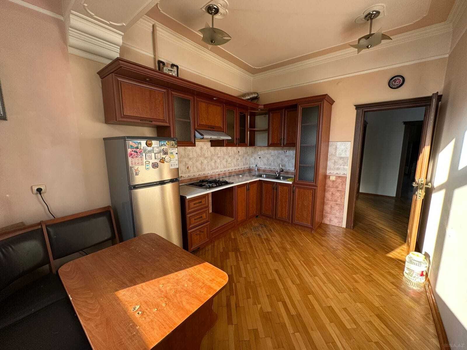 2 otaqlı Yeni tikili, İnşaatçılar m., Bakı