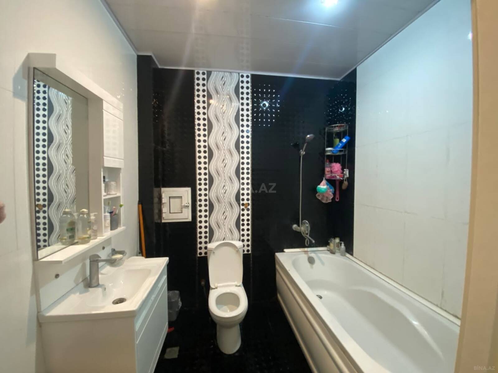 2 otaqlı Yeni tikili, 8 Noyabr m., Bakı